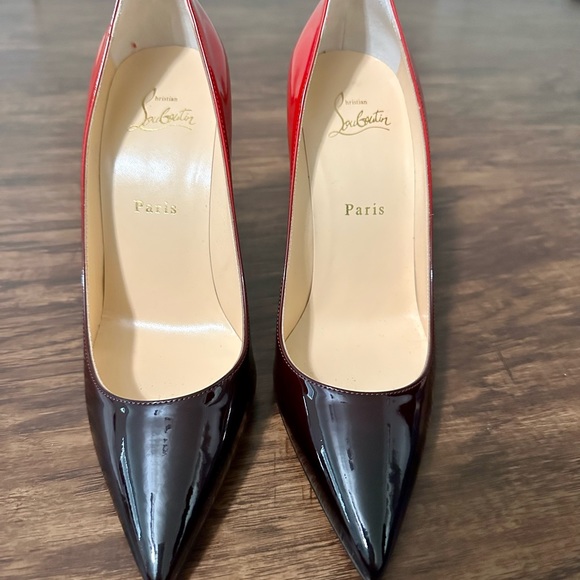 Gorgeous authentic Christian Louboutin Kate 100 mm Pumps - Red Bottoms - Picture 2 of 5
